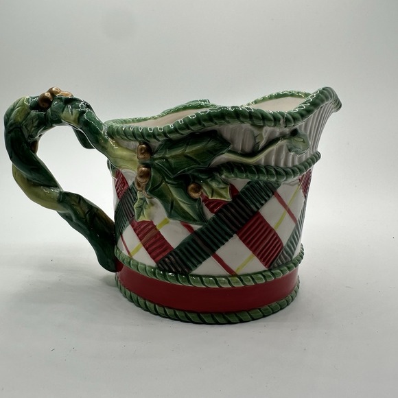 Fritz & Floyd  Remembering Santa Creamer Holly Vines - Picture 2 of 4